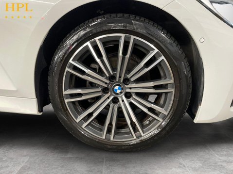 BMW 3 Series 2.0 318d MHT M Sport Touring 5dr Diesel Hybrid Auto Euro 6 (s/s) (150 ps) 1 19