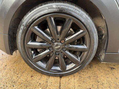 Mini Convertible 2.0 Cooper S Auto 2dr 62