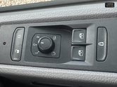 Volkswagen Transporter Crew Cab SWB L1H1 T32 Tdi Kombi Highline Air SELECT 25