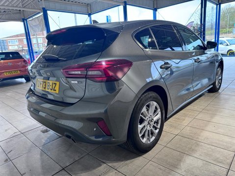 Ford Focus 1.0T EcoBoost MHEV Titanium Euro 6 (s/s) 5dr 3