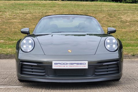 Porsche 911 CARRERA 4S PDK 8