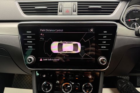 Skoda Superb SE L TDI DSG - FULL SKODA SERVICE HISTORY - 8 SERVICES 60