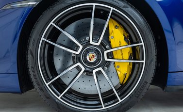 Porsche 911 Turbo S (992) 26
