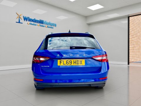Skoda Superb 1.6 TDI SE Technology DSG Euro 6 (s/s) 5dr 9