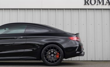 Mercedes-Benz C Class C63 S BRABUS B40-600 33