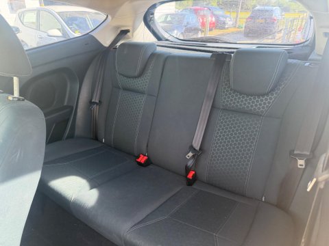 Ford Fiesta 1.4 Zetec 3dr 13