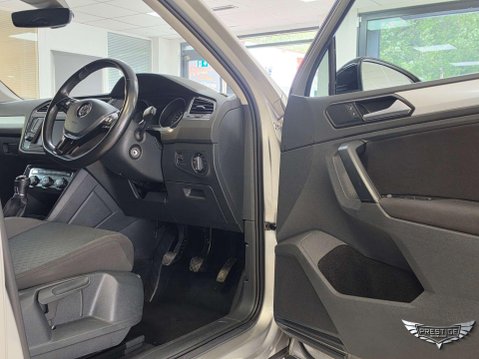 Volkswagen Tiguan 2.0 TDI BlueMotion Tech SE Navigation 4Motion Euro 6 (s/s) 5dr 43