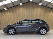 Vauxhall Astra 2.0 Astra SRi CDTi Auto 5dr 15