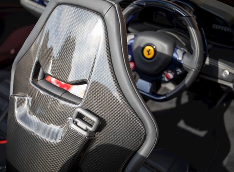 Ferrari 488 Spider 15