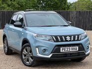 Suzuki Vitara SZ-T BOOSTERJET MHEV 1