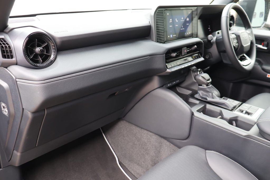 Toyota Land Cruiser 2026 COMMERCIAL REAR OEM SEATS STYLED BY SEEKER  11