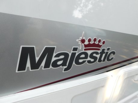 Elddis Majestic 175 2 BERTH MOTORHOME. PEUGEOT 2.0 BLUE HDI CHASSIS 2