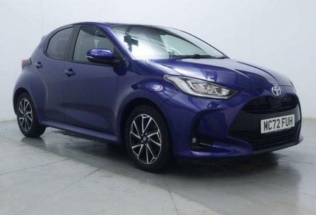 Toyota Yaris 1.5 Yaris Design HEV CVT 5dr