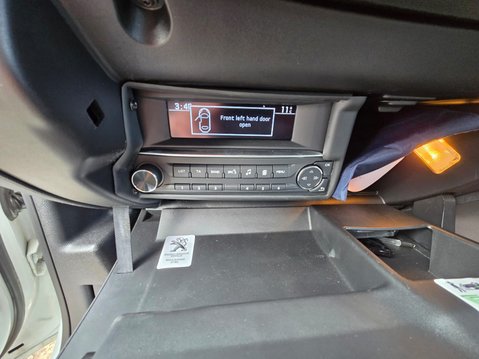 Peugeot 308 BLUEHDI S/S ACCESS 13