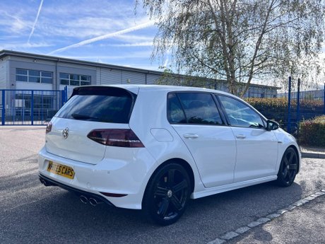 Volkswagen Golf 2.0 TSI BlueMotion Tech R 4Motion Euro 6 (s/s) 5dr 67