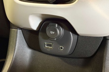 Toyota Aygo 1.0 VVT-i x-pure Hatchback 5dr Petrol Manual Euro 6 (68 ps) 36