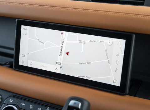 Land Rover Defender 110 X P400 21