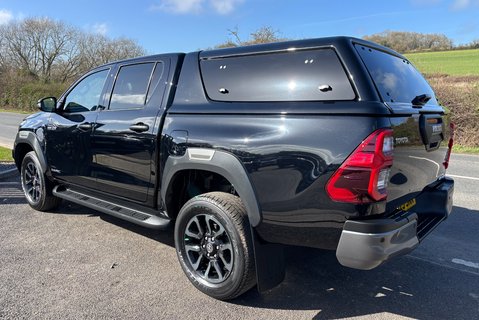 Toyota Hilux Invincible X 4WD 2.8 D-4D Double Cab Pickup - Hardtop Canopy 6