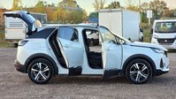 Peugeot 3008 1.2 HYBRID GT SUV 5dr Petrol Hybrid e-DSC6 Euro 6 (s/s) (136 ps) 16