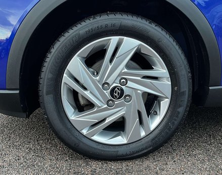 Hyundai BAYON 1.0 Bayon SE Connect TGDi MHEV Auto 5dr 12