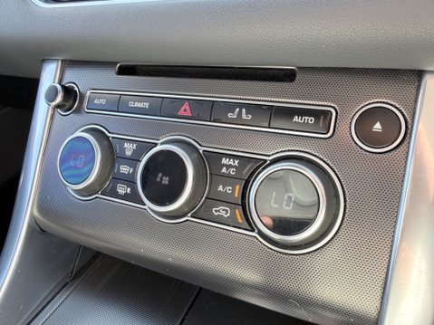 Land Rover Range Rover Sport 3.0 SDV6 HSE DYNAMIC 30