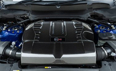 Land Rover Range Rover Sport SVR Carbon Edition 34