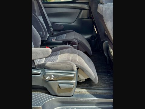 Toyota Vellfire 2.5 PETROL Z A EDITION 7 SEATS 71
