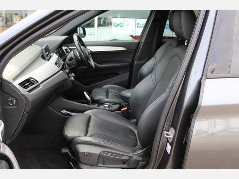 BMW X1 XDRIVE18D M SPORT 33