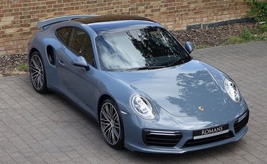 Porsche 911 (991) Turbo 3