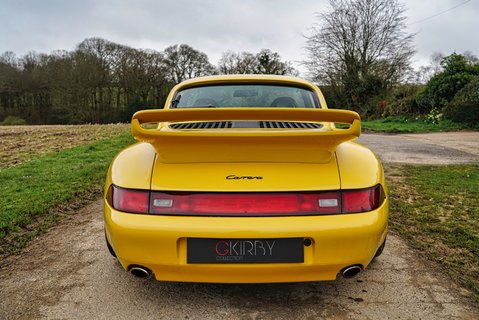 Porsche 911 CARRERA 4 15