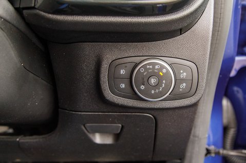 Ford Fiesta ST-LINE 12