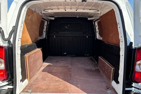 Citroen Berlingo 950 Enterprise XL 102 ps BlueHdi Panel Van 15