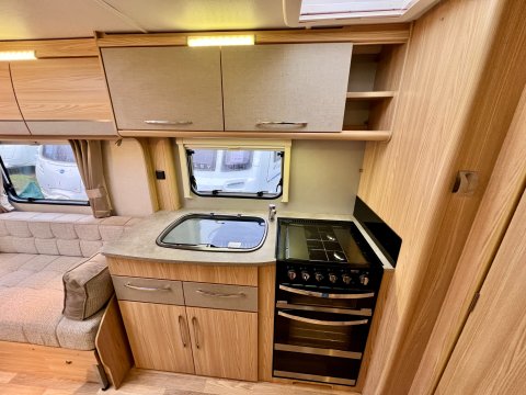Coachman Amara 450-2 24