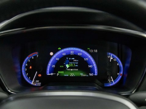 Toyota Corolla 1.8 VVT-h Design Touring Sports 5dr Petrol Hybrid CVT Euro 6 (s/s) (122 ps) 40