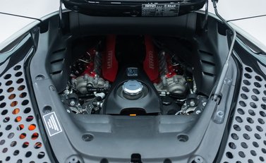 Ferrari SF90 SPIDER 45