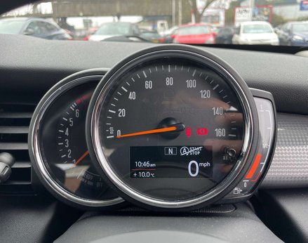 Mini Hatch 1.5 Cooper Classic 3dr 20