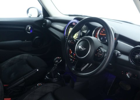 Mini Hatch 1.5 Cooper D Hatchback 5dr Diesel Auto Euro 6 (s/s) (116 ps) 41