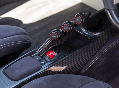 Ferrari 488 Pista 17