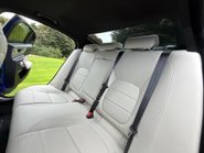 Jaguar XE R-DYNAMIC HSE 19