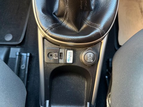Alfa Romeo Mito 1.4 TB MultiAir Distinctive Euro 5 (s/s) 3dr 20