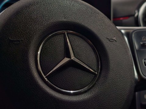 Mercedes-Benz A Class 1.5 A180d AMG Line (Executive) 7G-DCT Euro 6 (s/s) 5dr 44