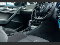 Volkswagen Golf 2.0 Golf R TSi Semi-Auto 4WD 3dr 17