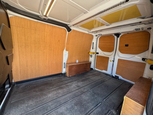 Ford Transit Custom SWB L1H1 [SOLD SM] Low Roof Limited 280 Air Con Alloys Sensors EURO 6 11