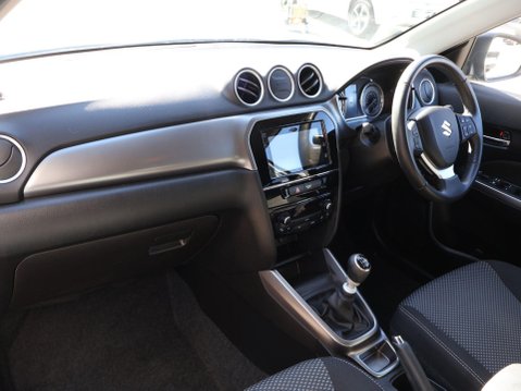 Suzuki Vitara 1.4 Boosterjet MHEV SZ-T Euro 6 (s/s) 5dr 12