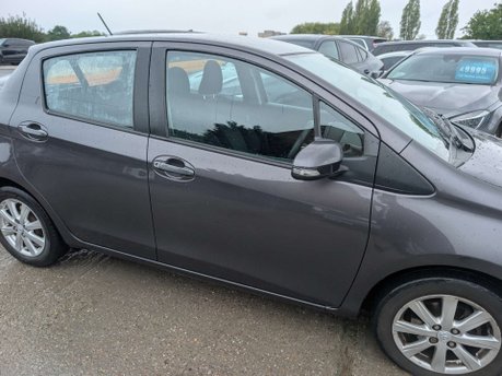 Toyota Yaris 1.3 Yaris TR VVT-i 5dr 5