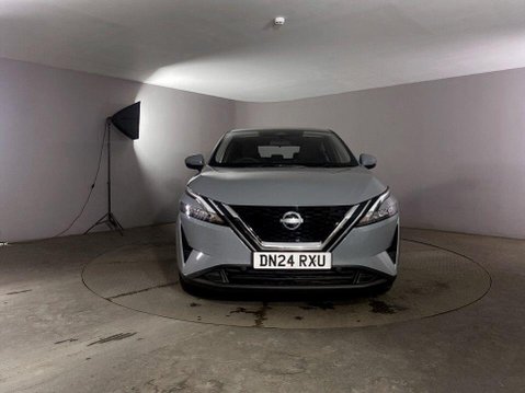 Nissan Qashqai 1.3 DIG-T MHEV Acenta Premium SUV 5dr Petrol Hybrid XTRON Euro 6 (s/s) (158 2