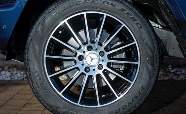 Mercedes-Benz G Series AMG Line 10