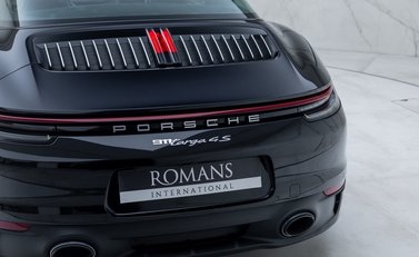 Porsche 911 Targa 4S (992) 35