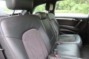 Audi Q7 3.0 TDI V6 S line SUV 5dr Diesel Tiptronic quattro Euro 5 (240 ps) 9