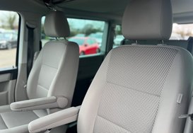 Volkswagen California BEACH 2.0 TDI AUTO CAMPERVAN 35